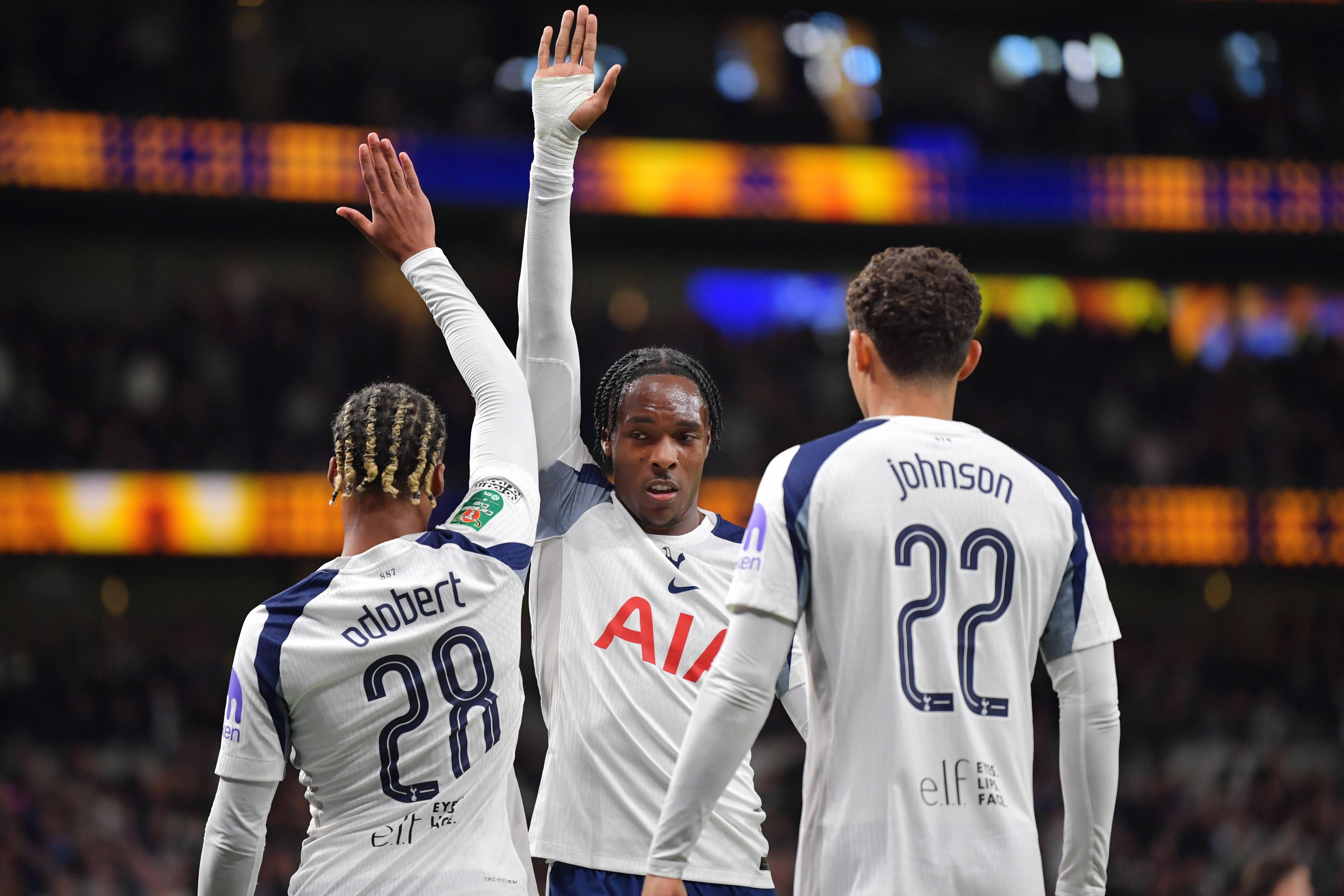 九游体育官方-今晚斯图加特备战葡超，迎来里程碑细节曝光，话题不断，阵容厚度经受考验的简单介绍