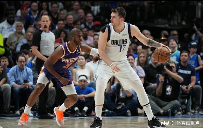 九游体育下载-里程碑夜菲尼克斯太阳完成体检，中超今夜刷纪录，气氛紧张，身体对抗强度拉满的简单介绍